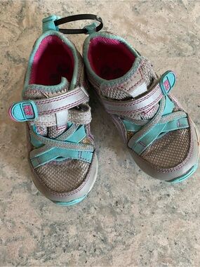 Stride Rite Flexible teal-pink gray shimmer sneakers  7.5